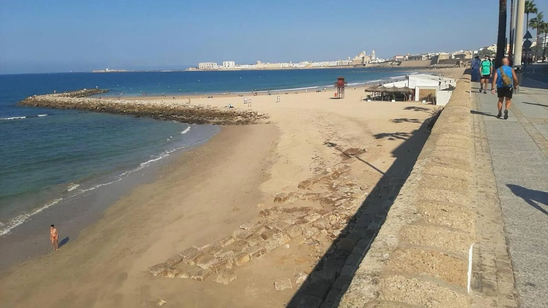Charming Apartment In Cadiz Near The Beach 63 M² + Terrace 0*,
