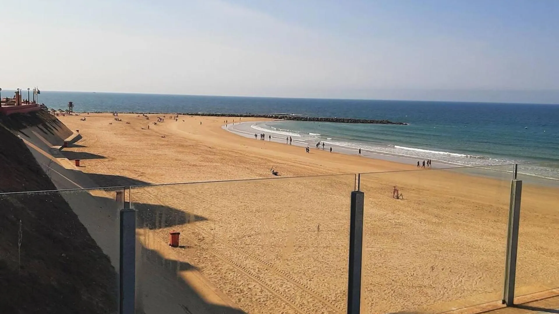 Charming Apartment In Cadiz Near The Beach 63 M² + Terrace 0*,